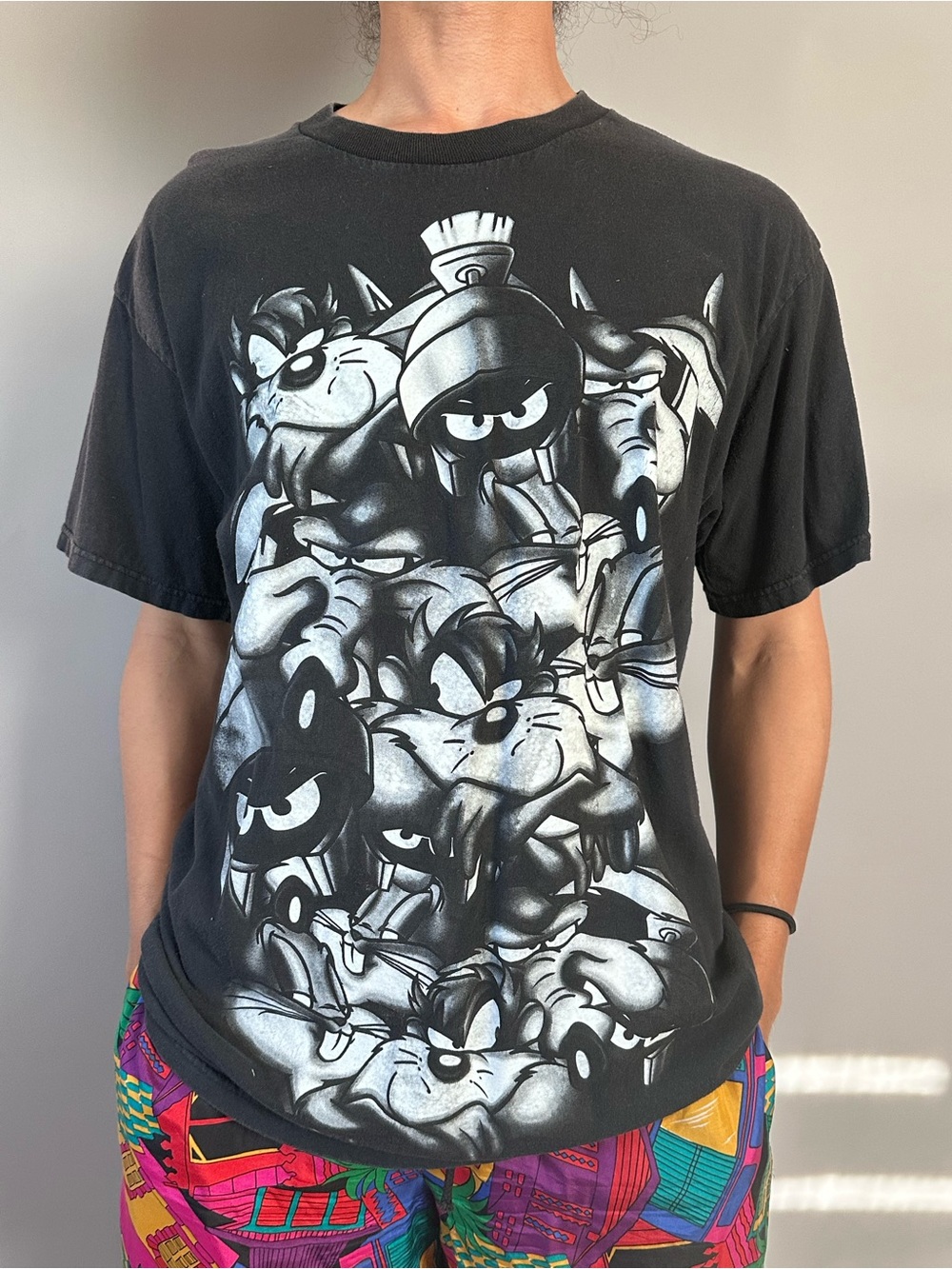 Vintage 90’s Warner Bros. Black Looney Tunes Stacked Character Graphic Tee